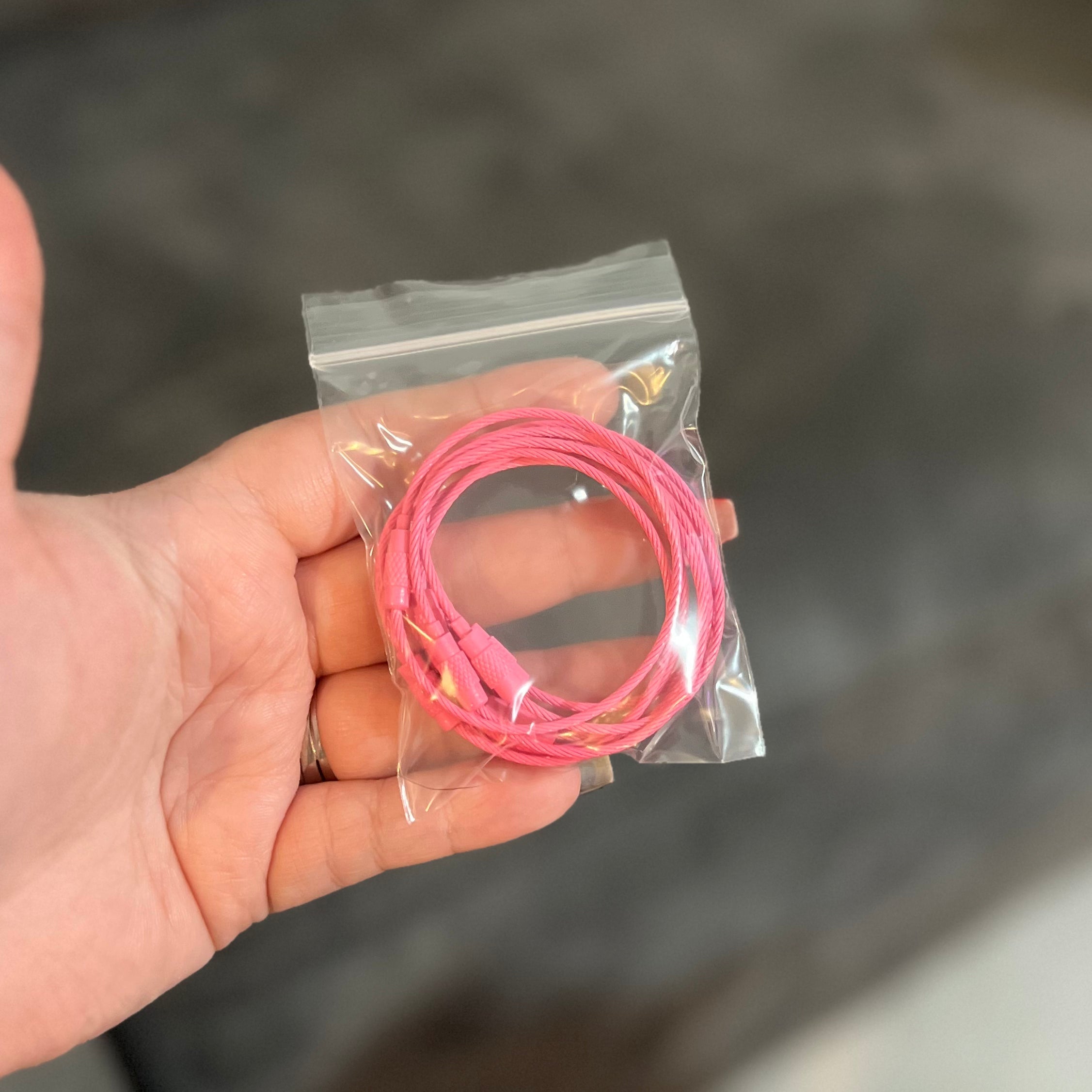 Wire Keychain Cable Thingie - Keychain Clips